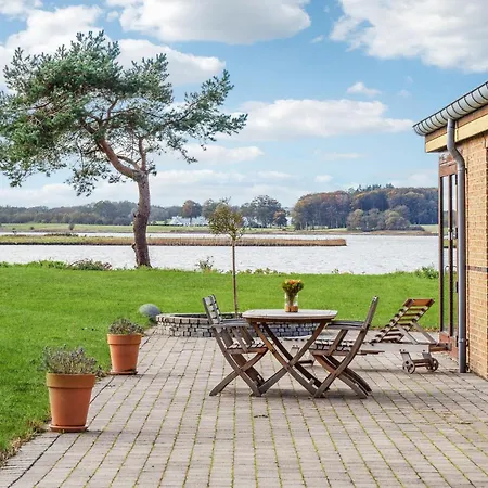 Holiday home Cozy In With Wifi *